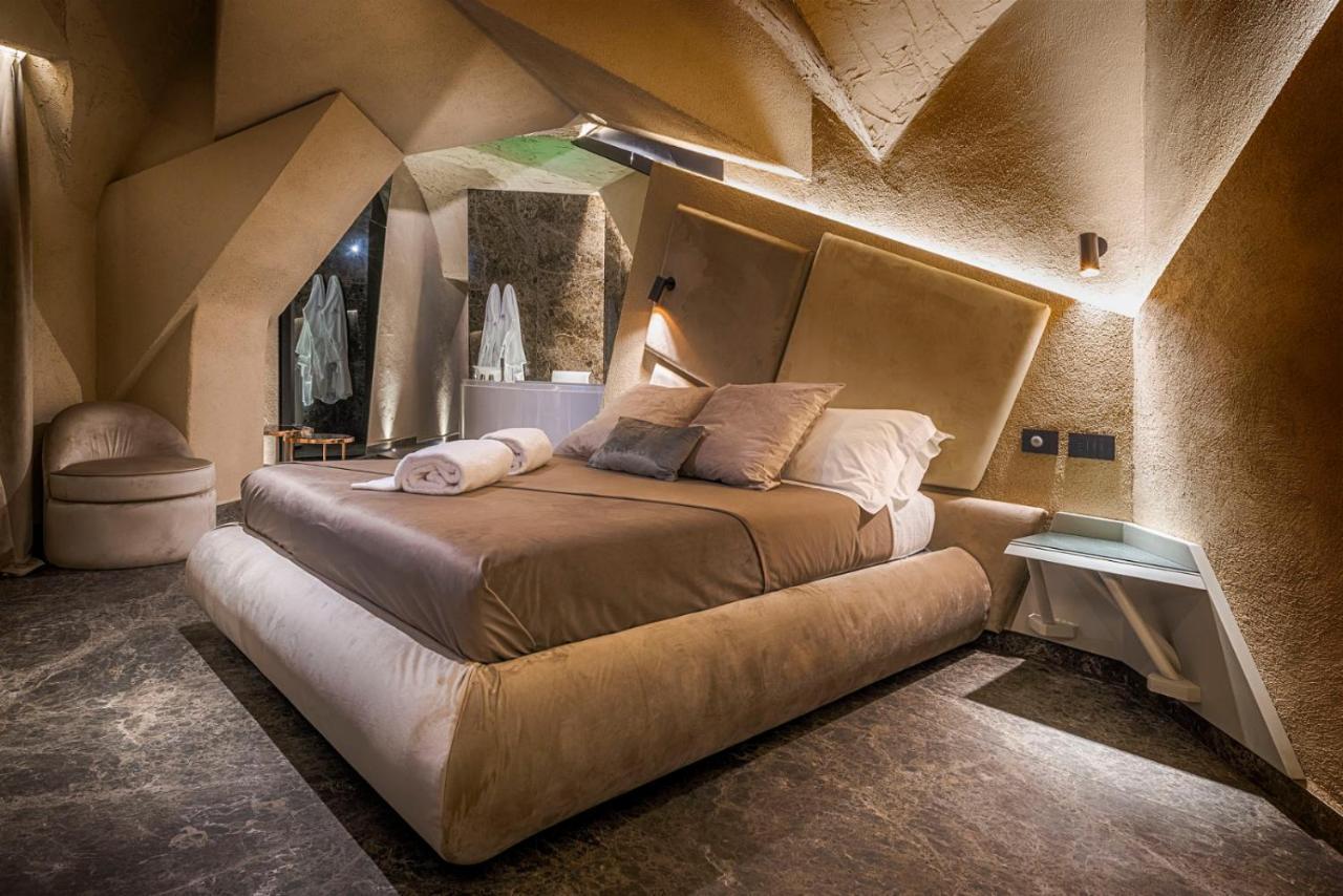 Le Suites Del Duomo Luxury CTA Exterior foto