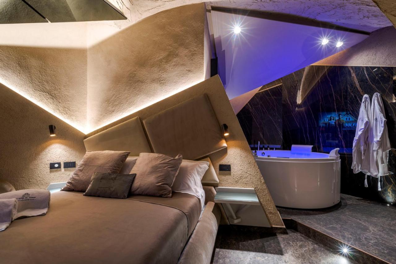 Le Suites Del Duomo Luxury CTA Exterior foto