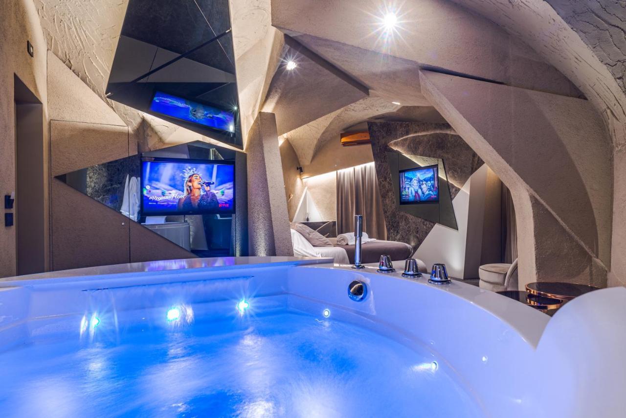 Le Suites Del Duomo Luxury CTA Exterior foto