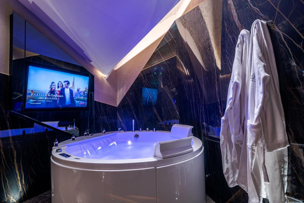 Le Suites Del Duomo Luxury CTA Exterior foto