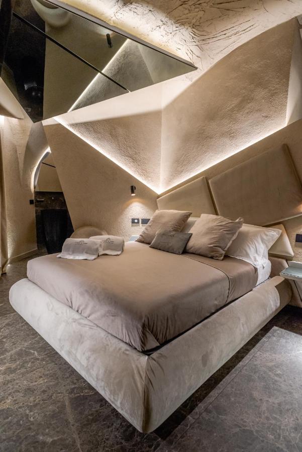 Le Suites Del Duomo Luxury CTA Exterior foto